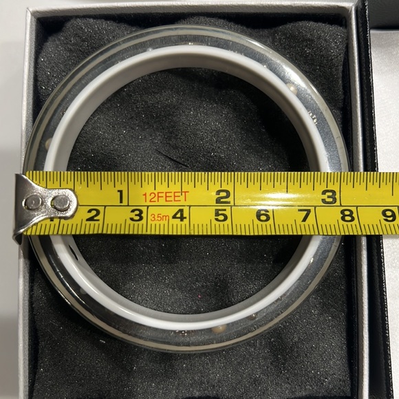 Chanel nautical bangle with box & ribbon - Picture 6 of 7